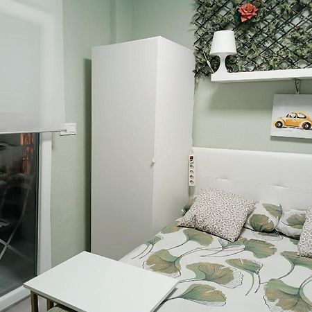 Habitaciones2 Renfe Аликанте Экстерьер фото